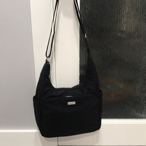 Baggallini crossbody bag